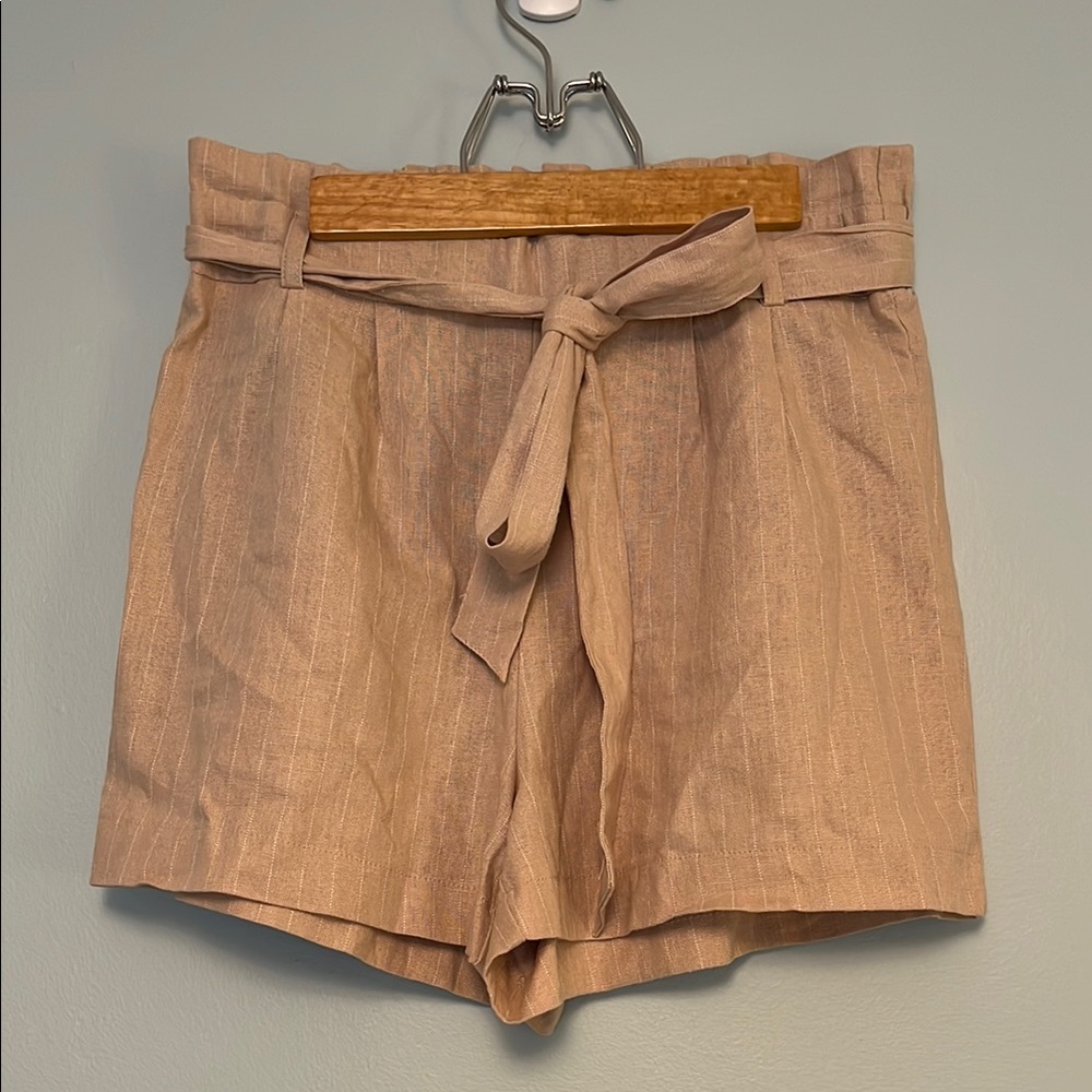 Have Women's High Waist Beige Shorts